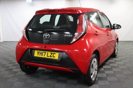 Toyota Aygo VVT-I X-PLAY 11