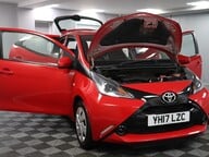 Toyota Aygo VVT-I X-PLAY 15