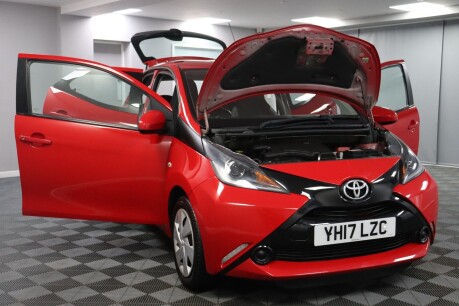 Toyota Aygo VVT-I X-PLAY 15