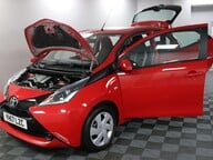 Toyota Aygo VVT-I X-PLAY 16