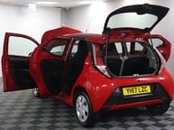 Toyota Aygo VVT-I X-PLAY 21