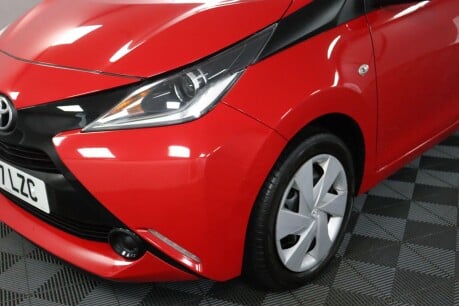 Toyota Aygo VVT-I X-PLAY 31