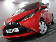 Toyota Aygo VVT-I X-PLAY 32