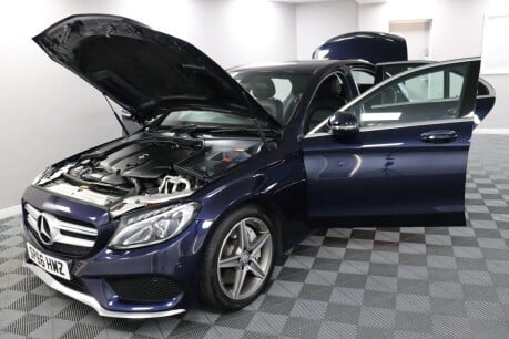 Mercedes-Benz C Class C250 D AMG LINE 16