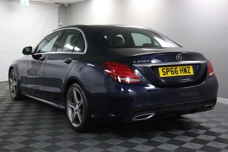 Mercedes-Benz C Class C250 D AMG LINE 6