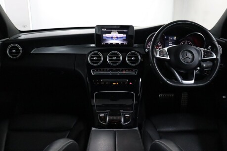 Mercedes-Benz C Class C250 D AMG LINE 22