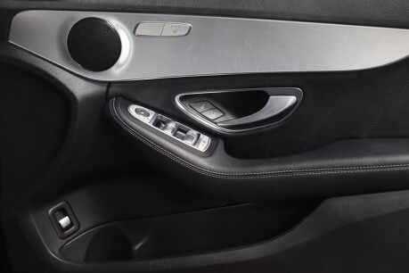 Mercedes-Benz C Class C250 D AMG LINE 24