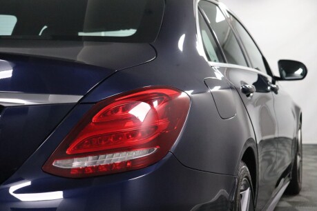 Mercedes-Benz C Class C250 D AMG LINE 39