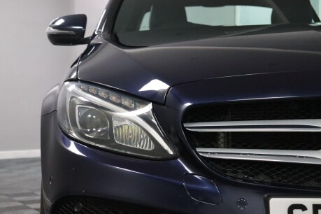 Mercedes-Benz C Class C250 D AMG LINE 40
