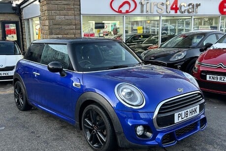 Mini Hatch COOPER