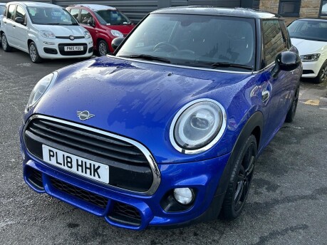 Mini Hatch COOPER 5