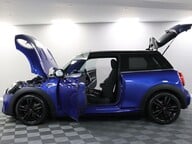 Mini Hatch COOPER 4