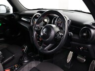 Mini Hatch COOPER 3