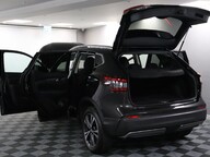 Nissan Qashqai DIG-T N-CONNECTA 21