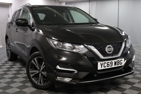 Nissan Qashqai DIG-T N-CONNECTA 19