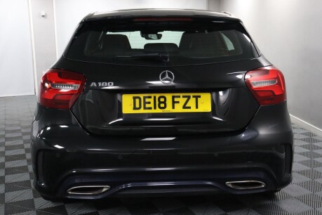 Mercedes-Benz A Class A 180 AMG LINE PREMIUM 8