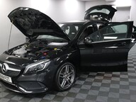 Mercedes-Benz A Class A 180 AMG LINE PREMIUM 16