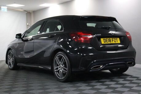 Mercedes-Benz A Class A 180 AMG LINE PREMIUM 22