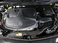 Mercedes-Benz A Class A 180 AMG LINE PREMIUM 44