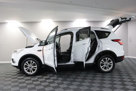 Ford Kuga TITANIUM 4