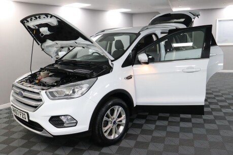 Ford Kuga TITANIUM 16