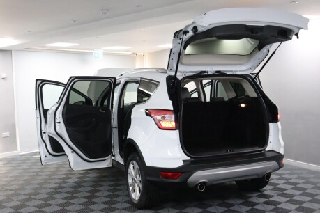 Ford Kuga TITANIUM 21