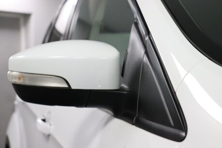 Ford Kuga TITANIUM 37