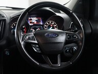 Ford Kuga TITANIUM 38