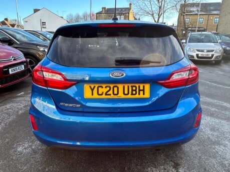 Ford Fiesta TITANIUM 9