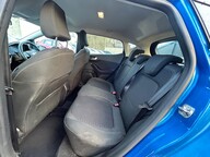 Ford Fiesta TITANIUM 14