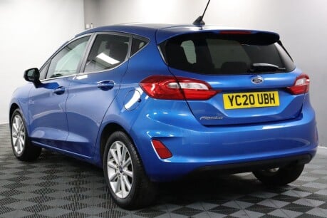 Ford Fiesta TITANIUM 10