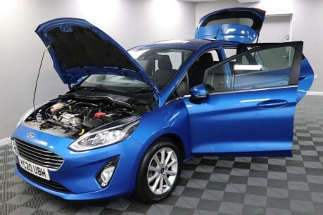 Ford Fiesta TITANIUM 16