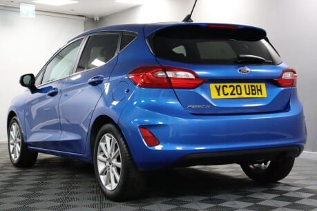 Ford Fiesta TITANIUM 22