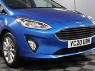 Ford Fiesta TITANIUM 24