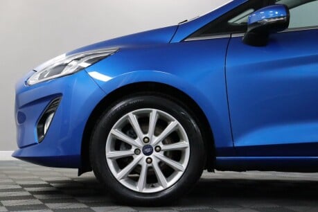 Ford Fiesta TITANIUM 27