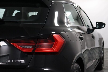 Audi A1 SPORTBACK TFSI SPORT 23