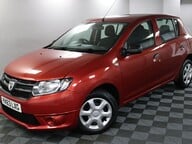 Dacia Sandero AMBIANCE 19