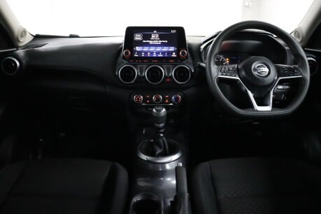 Nissan Juke DIG-T ACENTA 39