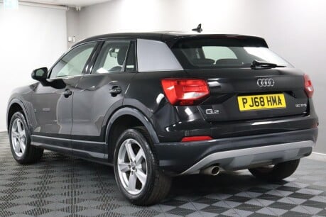 Audi Q2 TFSI SPORT 9