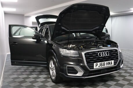 Audi Q2 TFSI SPORT 14