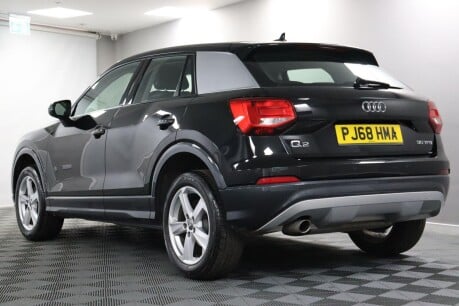 Audi Q2 TFSI SPORT 21