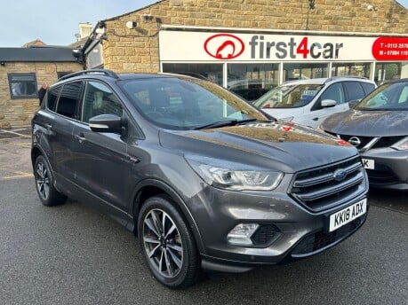 Ford Kuga ST-LINE 6