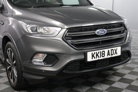 Ford Kuga ST-LINE 26