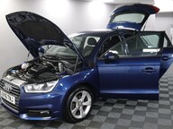 Audi A1 SPORTBACK TFSI SPORT 16