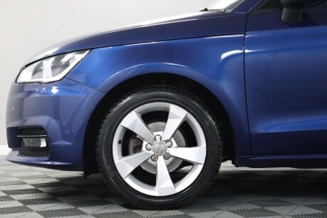 Audi A1 SPORTBACK TFSI SPORT 27