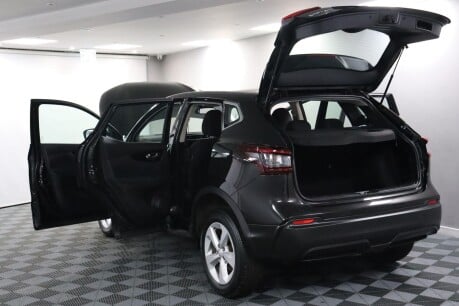 Nissan Qashqai DIG-T ACENTA PREMIUM 21