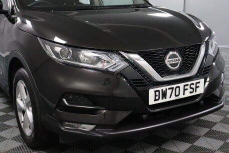 Nissan Qashqai DIG-T ACENTA PREMIUM 31