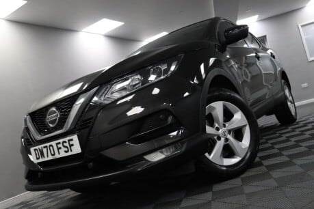 Nissan Qashqai DIG-T ACENTA PREMIUM 37