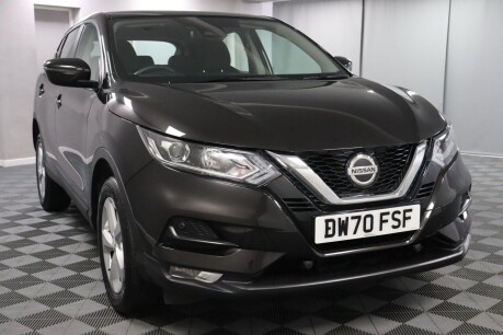 Nissan Qashqai DIG-T ACENTA PREMIUM 8