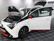 Toyota Aygo VVT-I X-TREND TSS 16